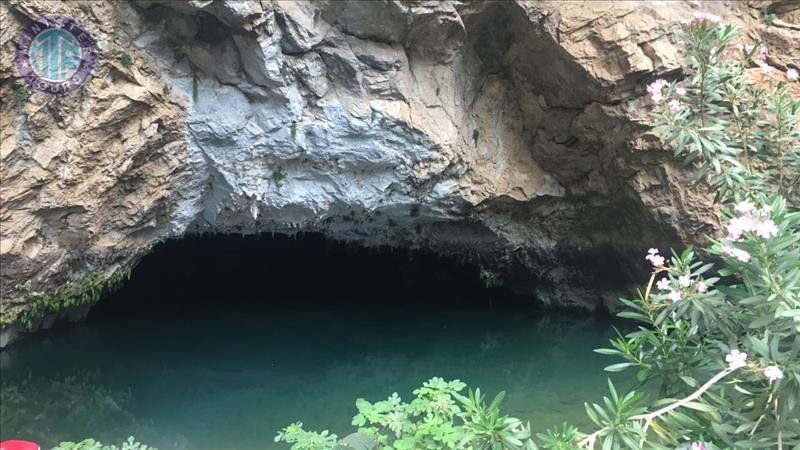 Grotte Altinbesik depuis Kizilot3