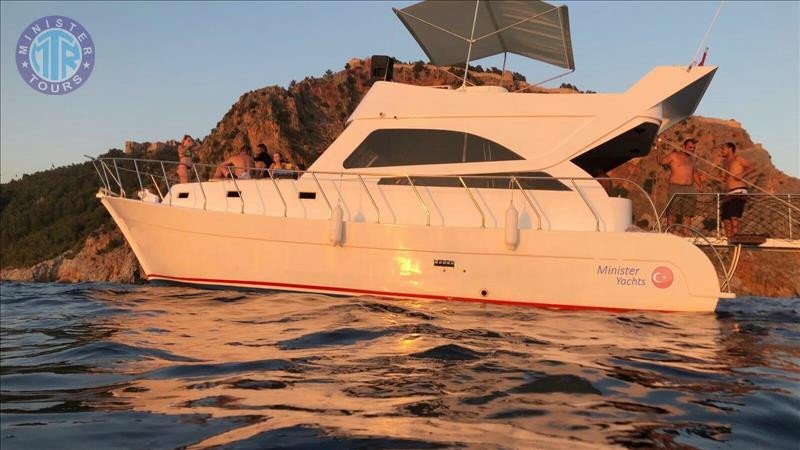 Rent Yacht in Bogazkent2