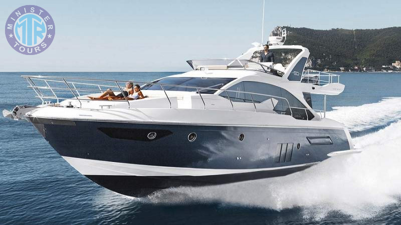 Rent Yacht in Istanbul4