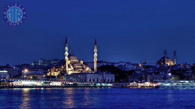 Night sightseeing tour of Istanbul3