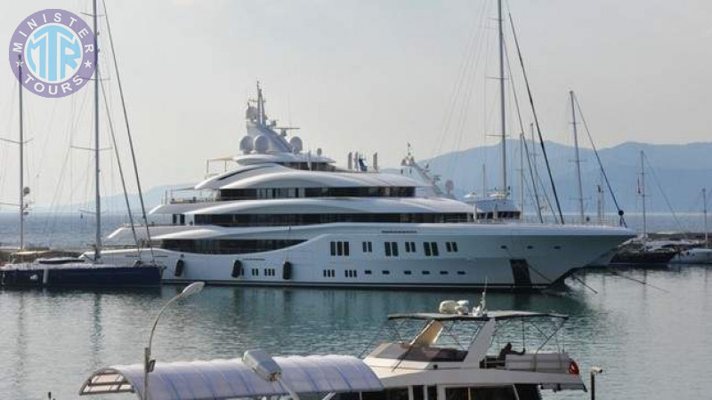 Yacht charter in Izmir1