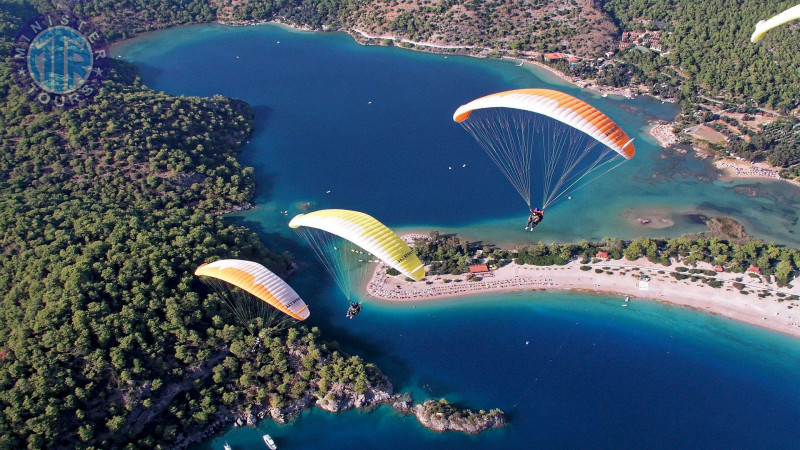 Paragliding in Kas3