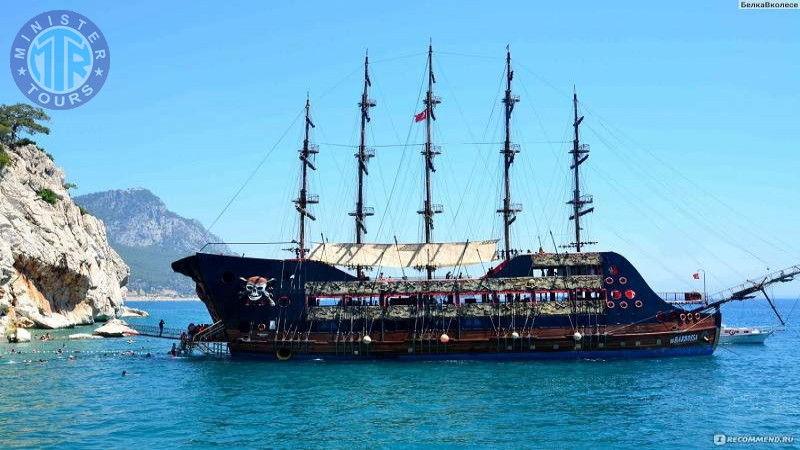 Pirate ship in Kusadasi6