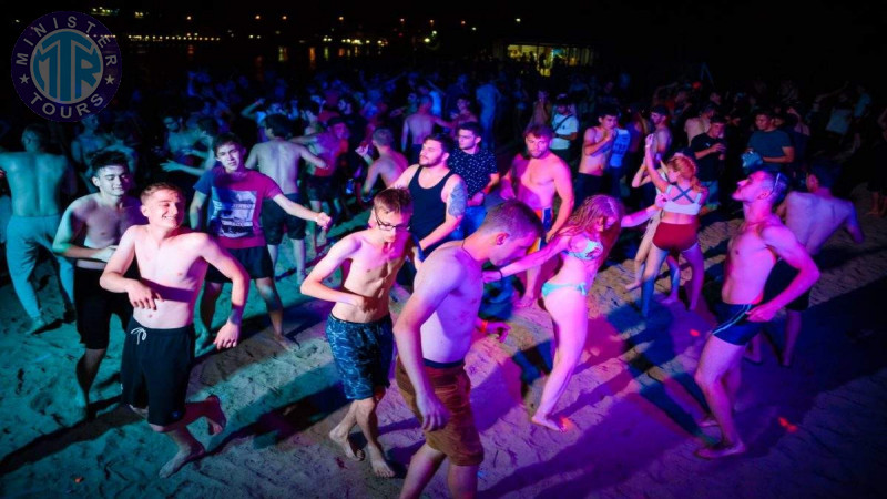 Foam party on a yacht in Kusadasi1