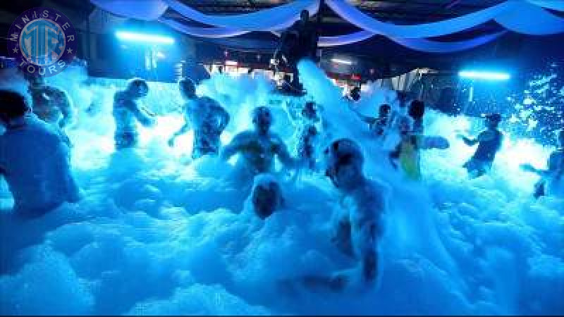 Foam party on a yacht in Kusadasi5