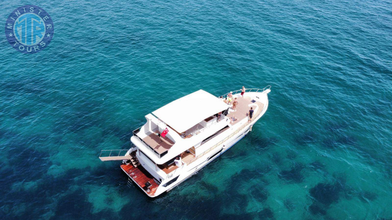 Private yacht in Alanya0