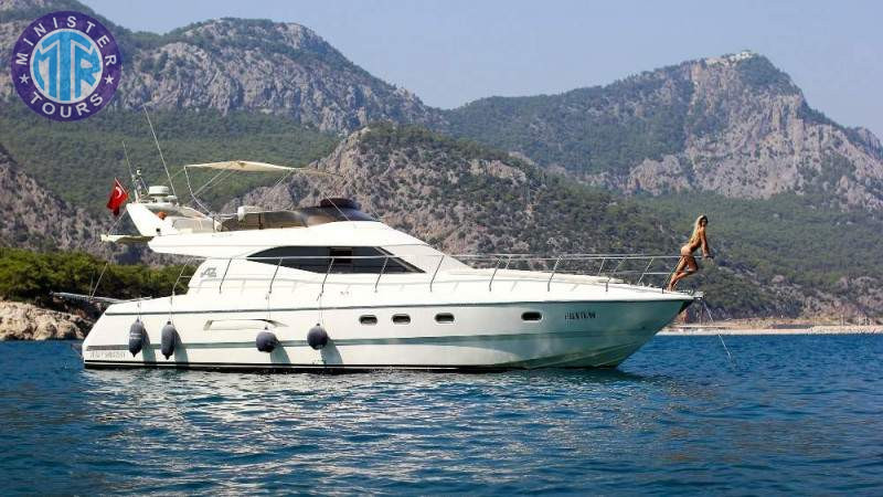 Okurcalar private yacht3