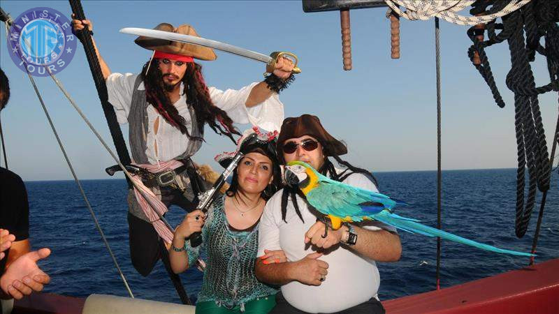 Pirate boat trip in Trabzon0