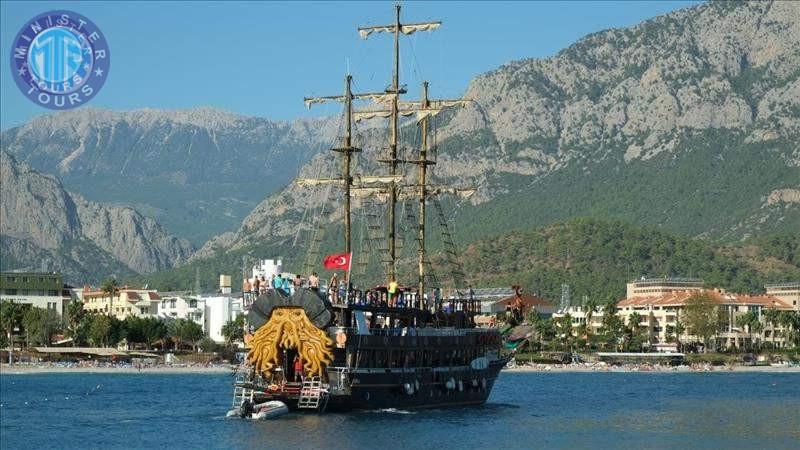 Pirate boat trip in Trabzon1