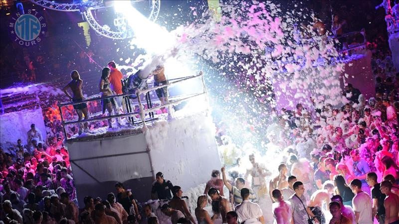 Night foam party boat in Konyaalti3