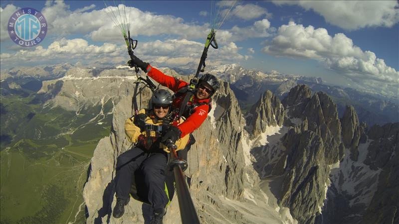 Paragliding in Kundu1