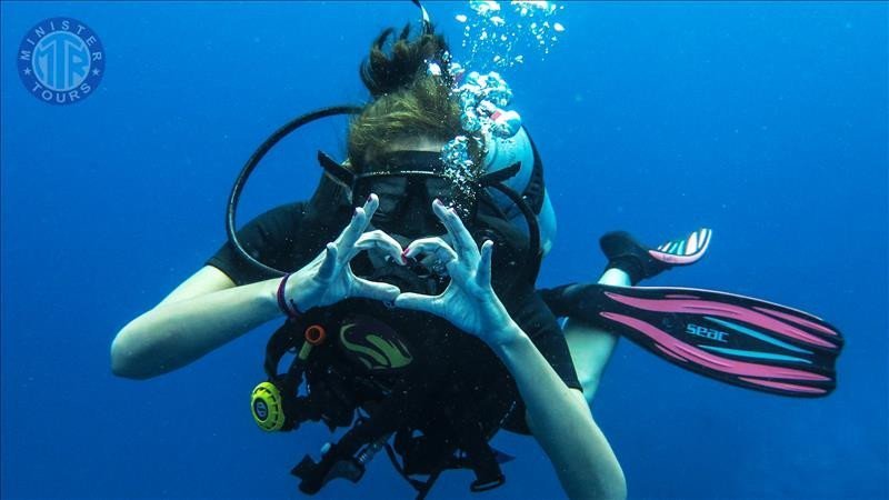 Diving in Titreyengol Turkey2